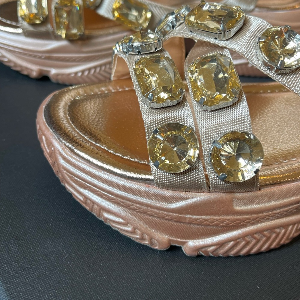CAPE ROBBIN platform gold Rhinestone - Picture 4 of 5
